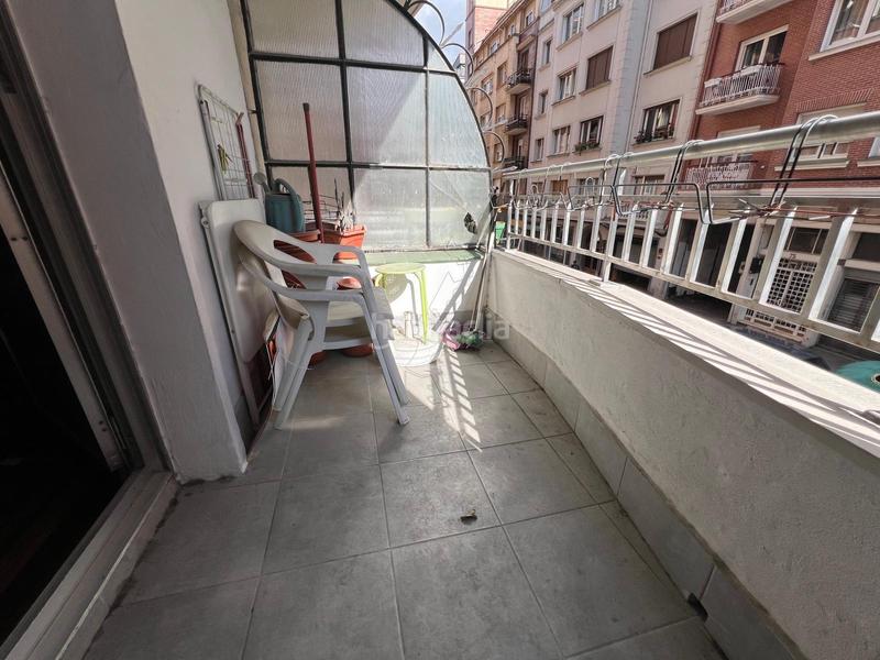 Foto 3a0acec1-ceb5-4432-9f87-cf2f6d71d6a5. Piso en Basurtu Bilbao