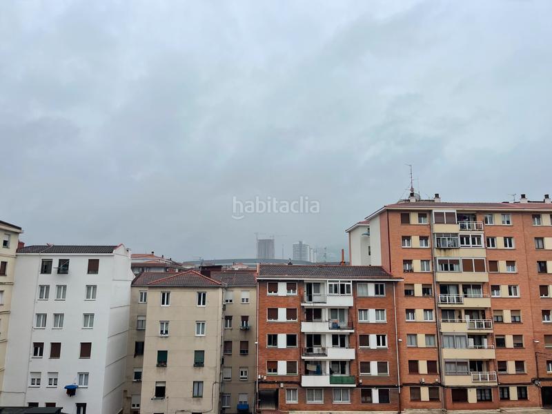 Foto 2261f47b-1f27-40d6-b4fa-3dead0b04837. Location appartement dans San Pedro de Deusto - La Ribera Bilbao