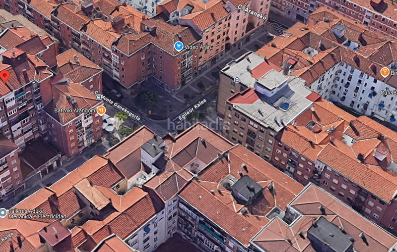 Foto bf31c809-476c-49aa-a028-3b4e101395f3. Posto auto in Arangoiti Bilbao