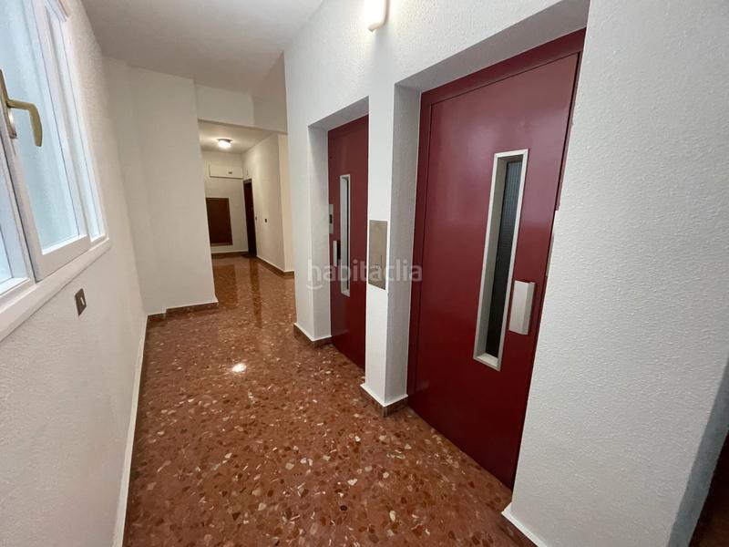 Foto 04cd03b8-7c30-4e62-ae55-2b43888a2414. Appartamento con parcheggio in San Pedro de Deusto - La Ribera Bilbao
