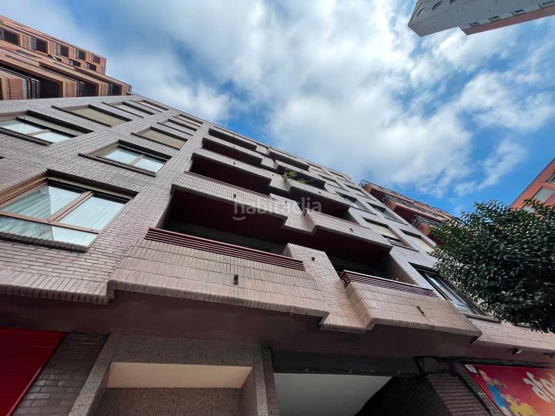 Foto 4b0ae148-a2c9-4d4b-8003-0bde965a234a. Appartamento con parcheggio in San Pedro de Deusto - La Ribera Bilbao