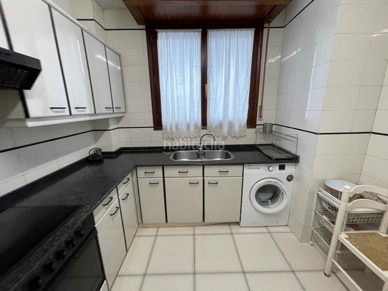 Foto 94520488-8e75-4179-8883-98d48be6a74e. Appartamento con parcheggio in San Pedro de Deusto - La Ribera Bilbao