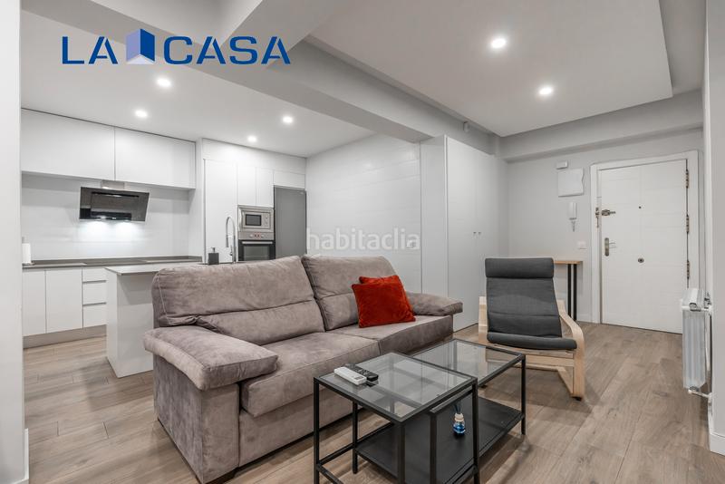 Foto 9b851e18-2e8c-45b3-8bc4-e5e770fbb6aa. Appartamento con riscaldamento in Acacias Madrid