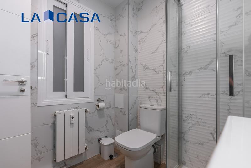 Foto 0b7e151c-eb51-4c60-a0e0-21685564c23d. Piso en Acacias Madrid