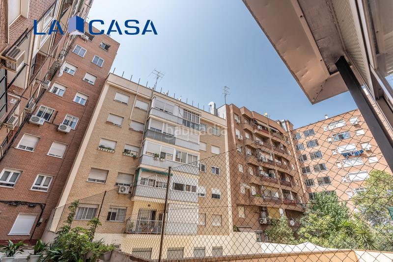 Foto 9985f64f-11b9-4f81-a24d-080805598f10. Piso en Acacias Madrid