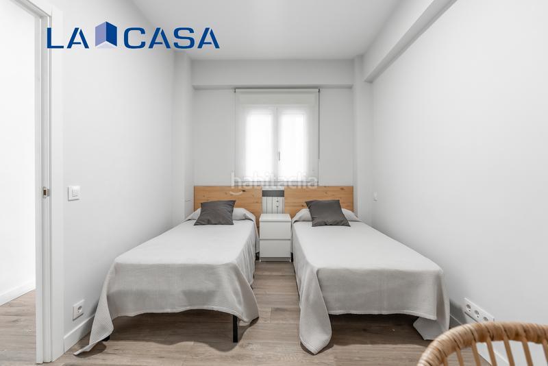 Foto a5c18ef6-4a49-48a4-9973-59ddce80a803. Piso en Acacias Madrid