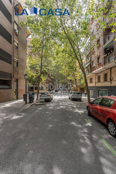 Foto a8c6708e-1d94-47aa-806d-d5ac58961652. Piso en Acacias Madrid
