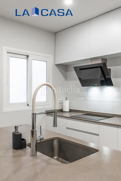 Foto fa785220-2ba9-4a09-a12b-6dd94ba2dafb. Piso en Acacias Madrid