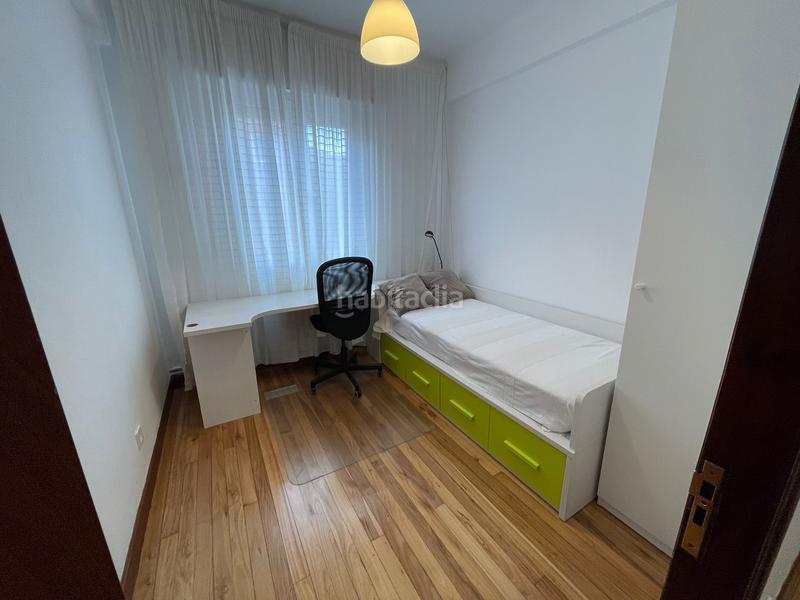 Foto 06f6b39d-00aa-47ce-ae89-1a79e9f06760. Miete etagenwohnung in San Pedro de Deusto - La Ribera Bilbao