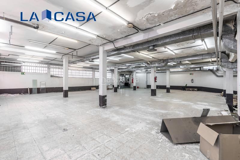 Foto 7bc3810b-2000-4ea3-9ac7-bce47f7c4a2d. Business premise in Vista Alegre Madrid