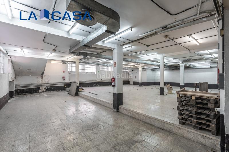 Foto 7e9eb63d-2928-4fc3-b925-f9ca0f12dbf6. Local commercial dans Vista Alegre Madrid