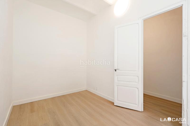 Foto bc58a7b3-a69b-4977-a207-a1940b4ae464. Piano terra in Can Vidalet Esplugues de Llobregat