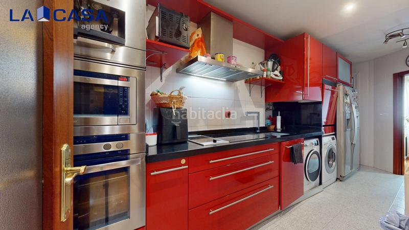 Foto 46959109-380c-4e29-9c57-c2d45341f336. Appartement avec parking dans San Ignacio-Elorrieta Bilbao