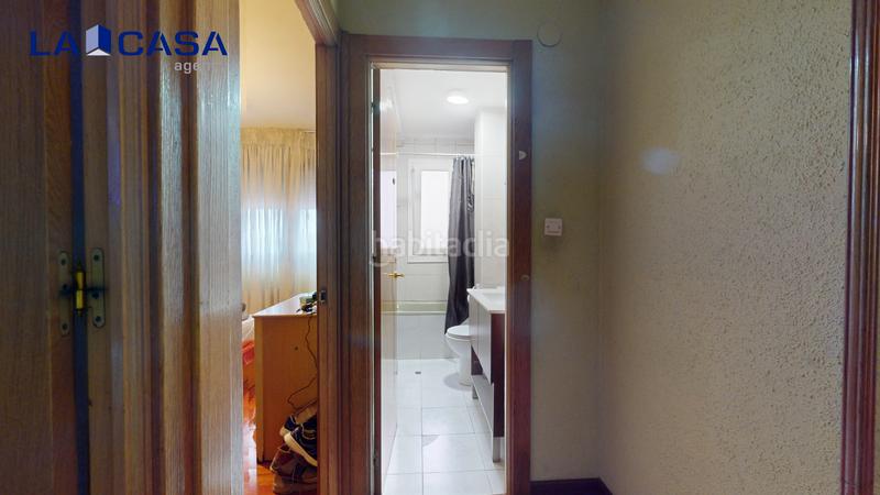 Foto be96bb7e-e3e0-49bd-ac34-9c1f6634eb54. Flat with heating in Cruces Barakaldo