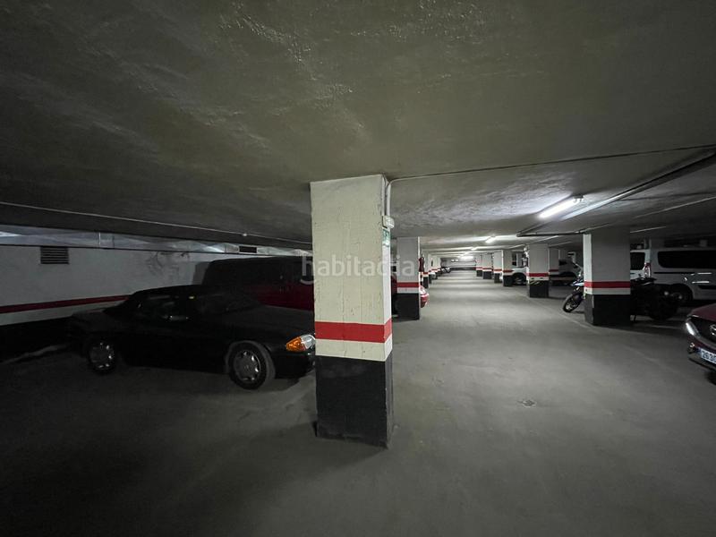 Foto c593a19c-d79f-4209-ad59-f435a1f0f926. Parking voiture dans San Pedro de Deusto - La Ribera Bilbao