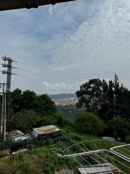 Foto ee8cb753-111a-44c9-ac53-65a79db13950. Etagenwohnung mit heizung in La Peña Bilbao