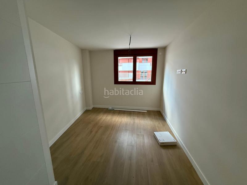 Foto a6d6ff6d-4ecf-4077-ae32-d2ad80fde228. Rent flat with parking in San Pedro de Deusto - La Ribera Bilbao