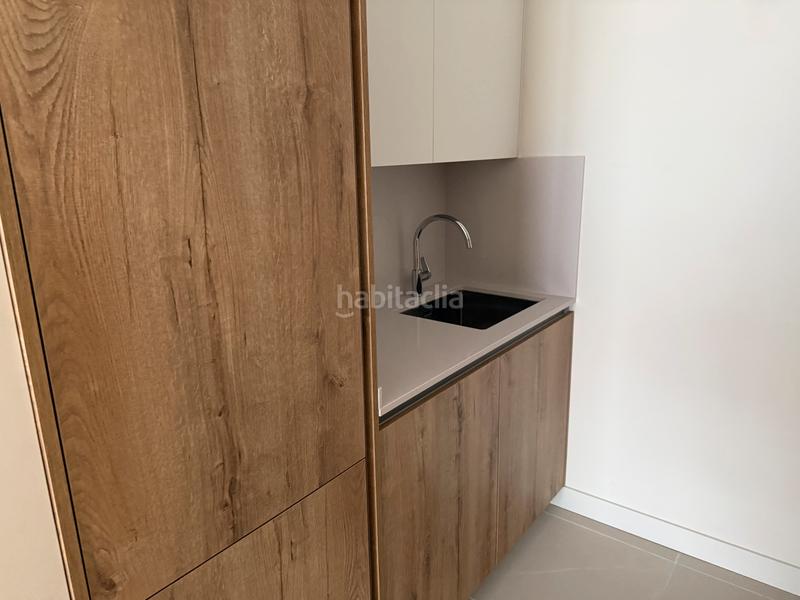 Foto da1f9269-8523-40a5-a1c4-572c5552e83a. Rent flat with parking in San Pedro de Deusto - La Ribera Bilbao