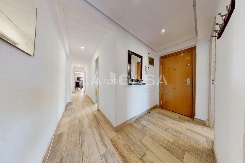 Foto 744543ec-f527-44b7-9e93-a77944546d67. Appartement dans Aiora Valencia