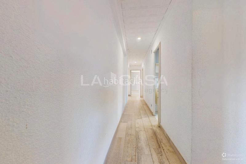 Foto f07aa5ad-d5ef-4351-bc61-fbbdb1b48d74. Appartement dans Aiora Valencia