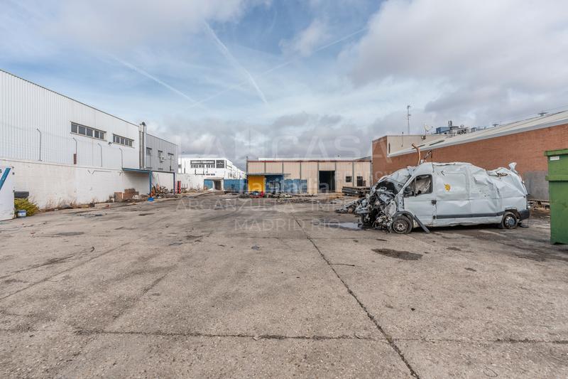 Foto d223b04e-1c7e-44ac-86c2-85d01eef7825. Terreno residenziale in Villaverde Alto Madrid