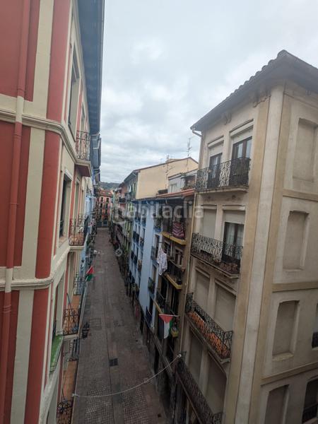 Foto bc9cf028-e0a4-478b-a7ef-17c7fef74406. Appartamento con riscaldamento in Casco Viejo Bilbao