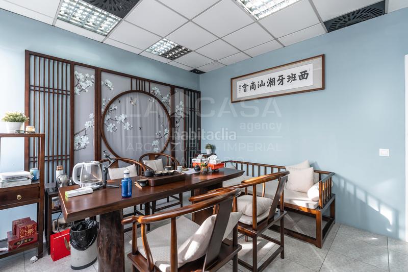 Foto da8a9820-d28b-49cf-baf3-b7b37b8d0f42. Fabrikhalle in Leganés norte Leganés