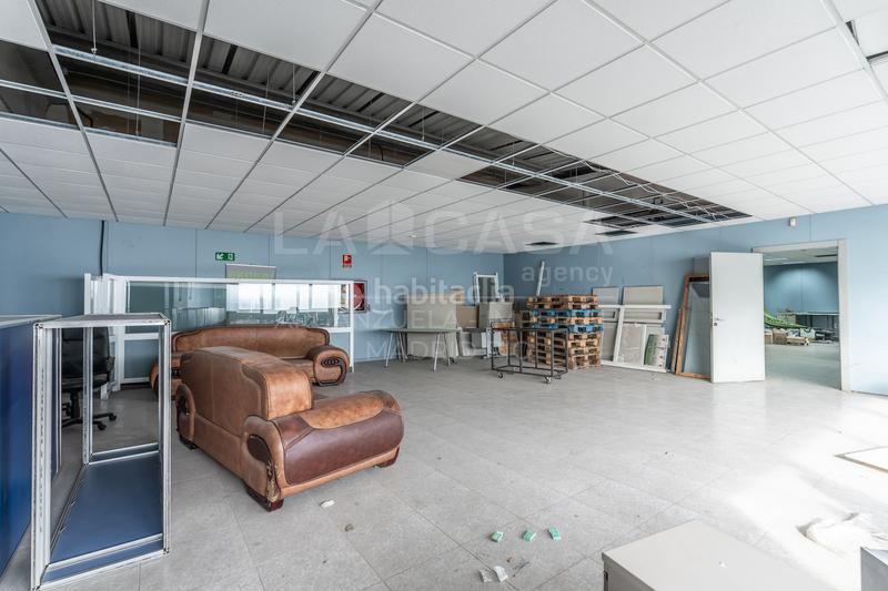 Foto 3a4bc67c-759f-4644-adec-23253969b0ad. Nau industrial a Leganés norte Leganés