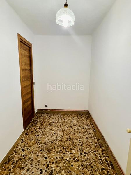 Foto f740df9e-43b1-44d0-bf4b-a070af1fe64f. Piso en Puerta del Ángel Madrid