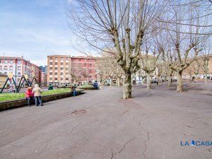 Foto cbc9c8cd-b8a7-4471-85f2-f3c09a414b2e. Pis amb calefacció a Bolueta Bilbao