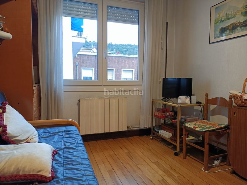 Foto 752f35ba-d33e-45a1-ab28-c1d9d74c7272. Pis amb aparcament a San Pedro de Deusto - La Ribera Bilbao