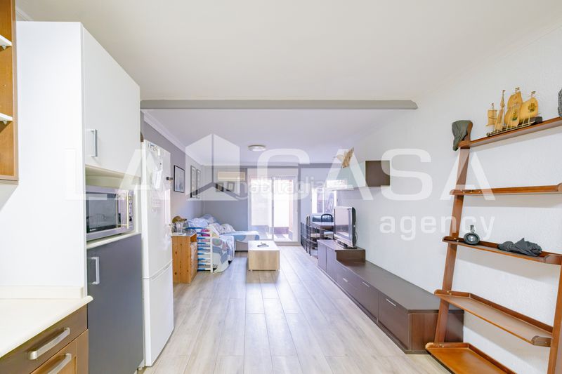 Foto d25d15be-96a9-4ad4-946e-7a82955c9376. Pis a La Torre Valencia