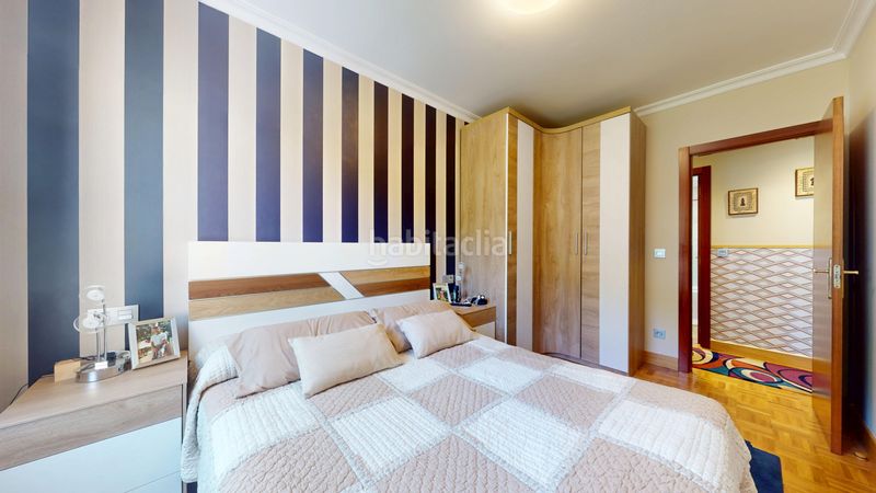 Foto c0b0ed74-6928-4b2b-bb3e-de273ea4ffd3. Pis amb aparcament a San Ignacio-Elorrieta Bilbao