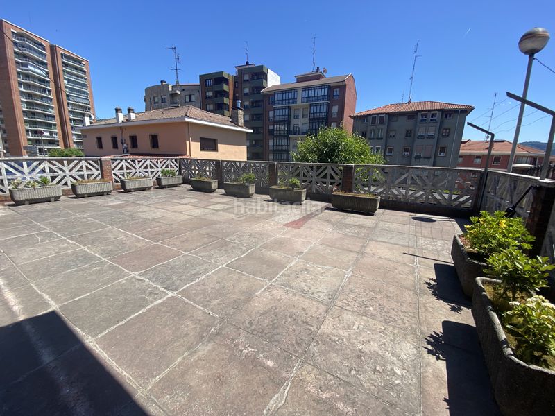 Foto 5adf32a2-a92e-45c9-90ca-ac2a43b4af48. Casa adosada en Kalero-Basozelai Basauri