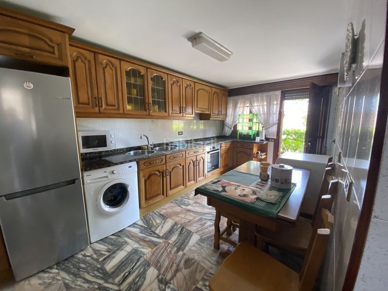 Foto ad1e6b08-0b41-406b-833f-08996665f96a. Casa adosada en Kalero-Basozelai Basauri