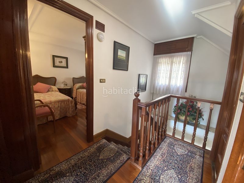 Foto fa03d83d-ee63-4252-a1da-7bf6934bc406. Casa adosada en Kalero-Basozelai Basauri