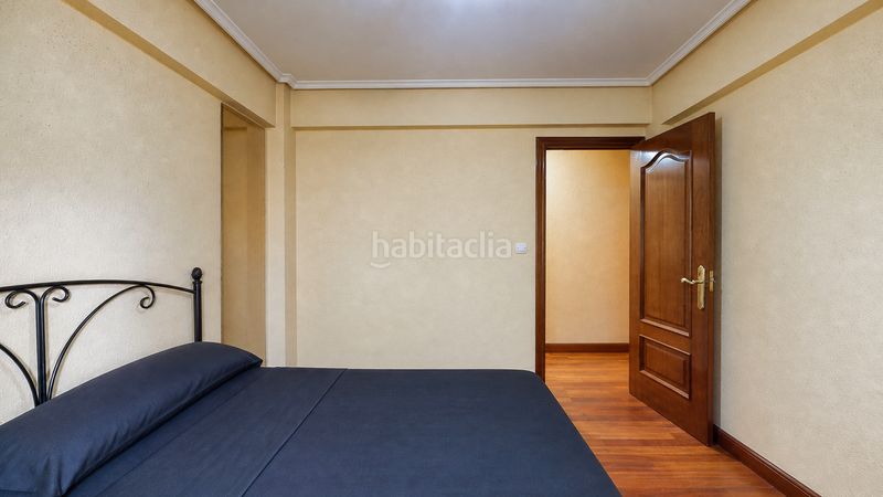 Foto 0eca837c-8d03-4cab-bf0f-c92f160c8b5e. Etagenwohnung mit heizung in Alonsotegi