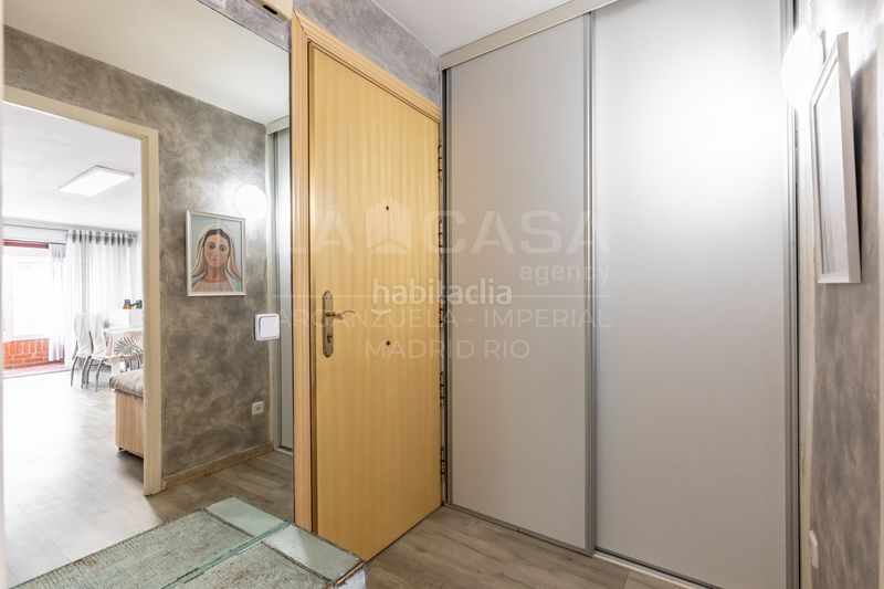 Foto fe6d8116-d2bd-4cfe-8295-c012e4b9f89f. Pis amb calefacció a Palomeras Sureste Madrid