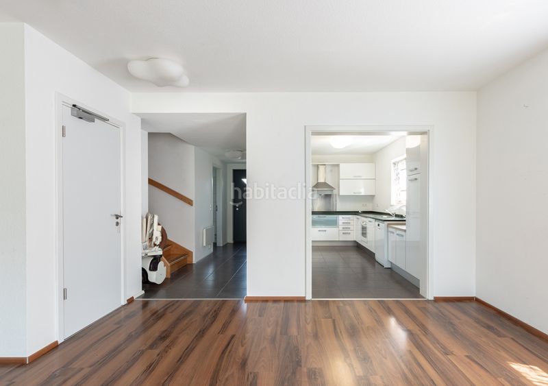 Foto ba7367b3-b242-49ef-a36d-171290bed8e7. Casa amb calefacció aparcament a Sopela