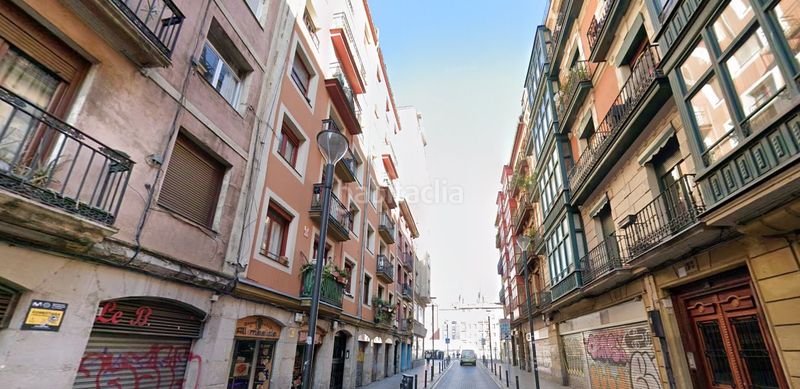 Foto a9d39521-8b3e-4e1f-af98-83a95b430270. Piso en San Fransisco Bilbao