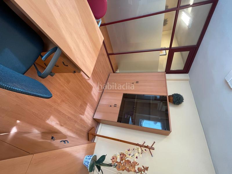 Foto ad38fd15-4f26-42e3-972b-6d80496cb9d5. Location bureau dans Abandoibarra - Guggenheim Bilbao