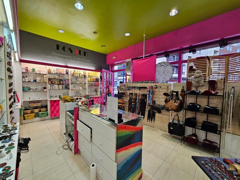 Foto 54d2c45f-5f69-4755-89e1-46355b2e016b. Local comercial en Bagatza - S. Vicente Barakaldo