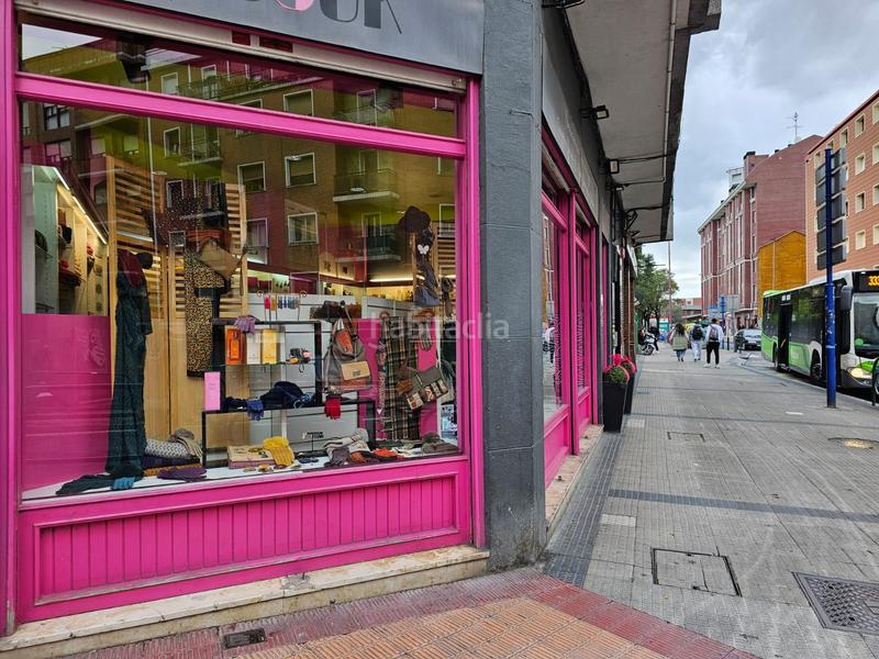 Foto daee93fd-4d04-4d2e-8ccc-11576135a388. Local commercial dans Bagatza - S. Vicente Barakaldo