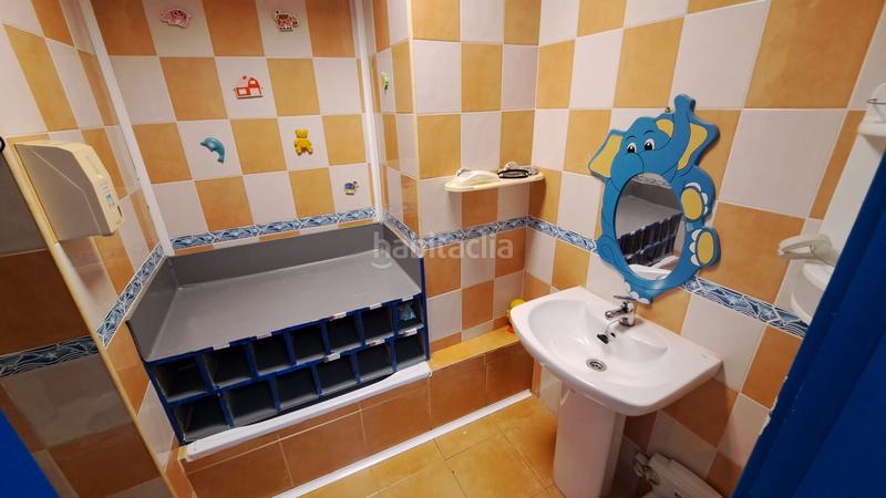 Foto 6d764d7a-407a-4707-97b3-8ef3b3eb34ba. Alquiler local comercial en Iralabarri Bilbao