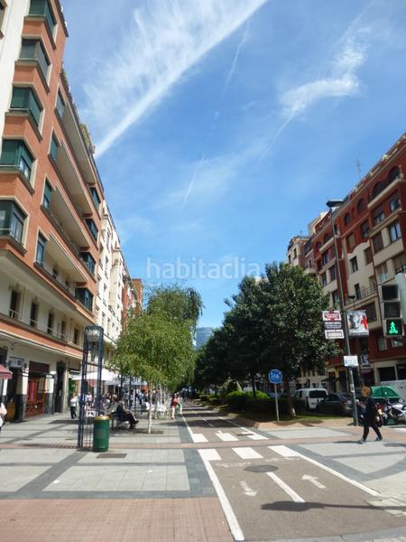 Foto eece9ab7-6878-4035-85de-1944732f92cb. Lloguer oficina a Zona Indautxu Bilbao