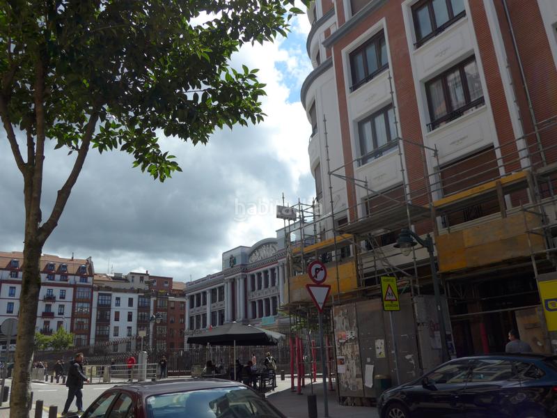 Foto e9b73cf3-8b2b-44eb-bdb2-5fa7fe423274. Business premise in Sabino Arana-Jesuitas Bilbao