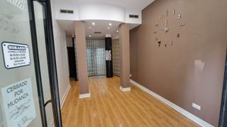 Locale commerciale in Sabino Arana-Jesuitas