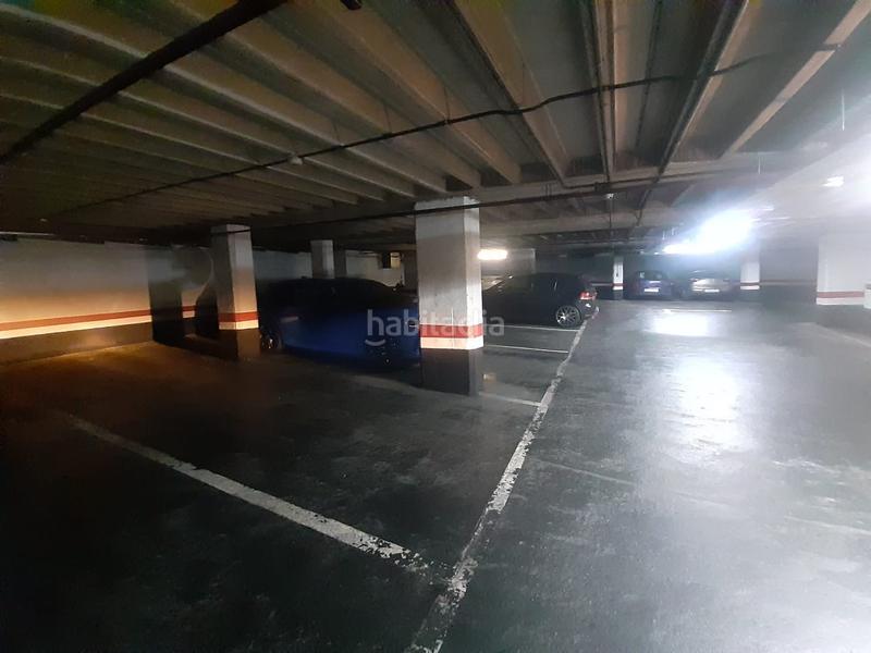 Foto b371aecf-c47c-4f15-87f4-8c15e6790b8c. Parking coche en villarías kalea 3 en Plaza Circular Bilbao