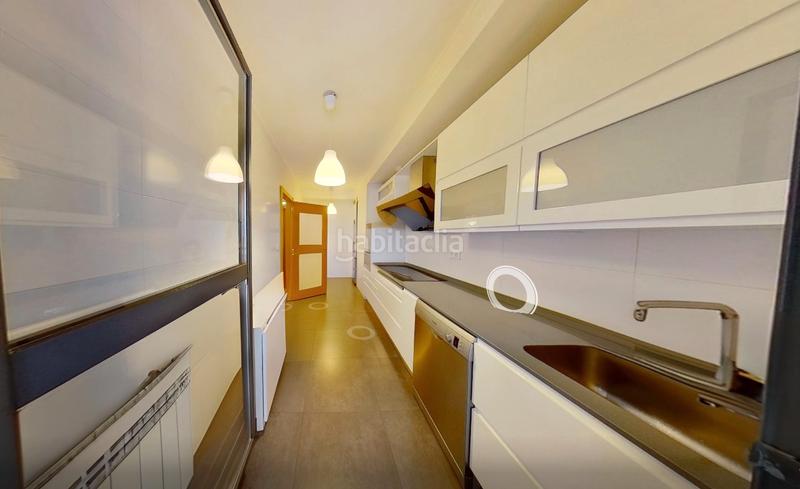 Foto bfd84f8d-28bf-480a-b186-e1c2e181c517. Piso en enekuri bidea 3 en Erandio