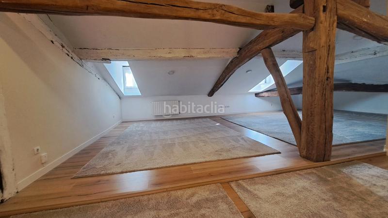 Foto 77ad53a9-5bdb-463d-893b-563a3527098f. Dachwohnung mit heizung in Casco Viejo Bilbao